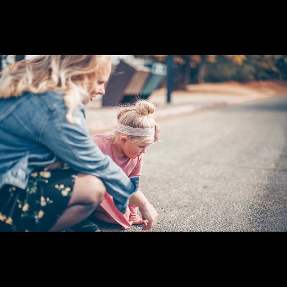 Meet your Posher, Stacy - Picture 4 of 13